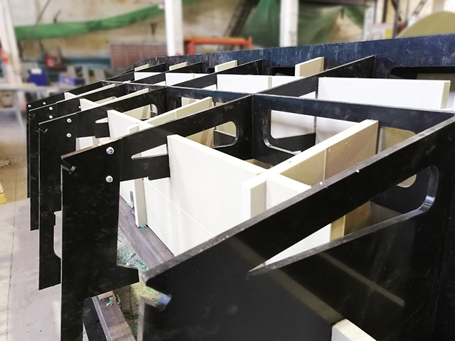 Сборка лодки ПНД Сборка лодки ПНД